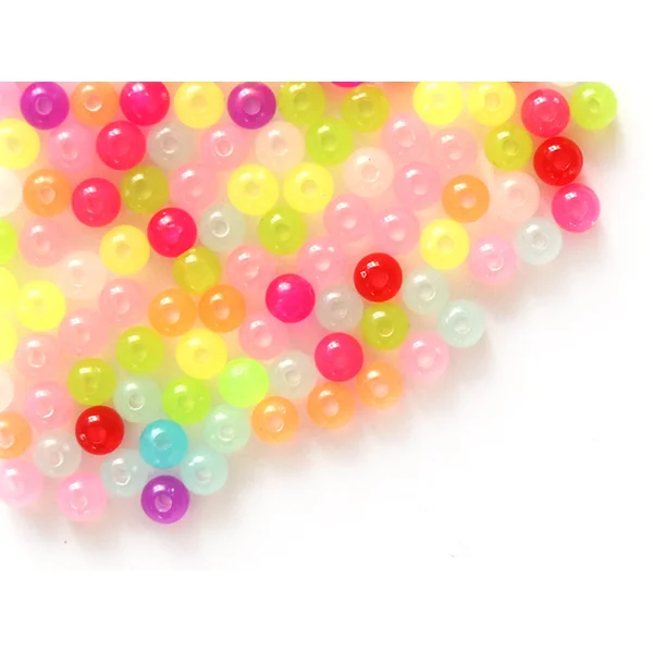 100 perles en plastique rondes 6 mm - multicolores