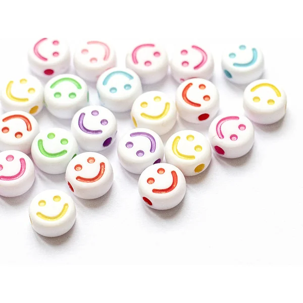 20 perles en plastique rondes symbole sourire - blanc et multicolore - 10 mm