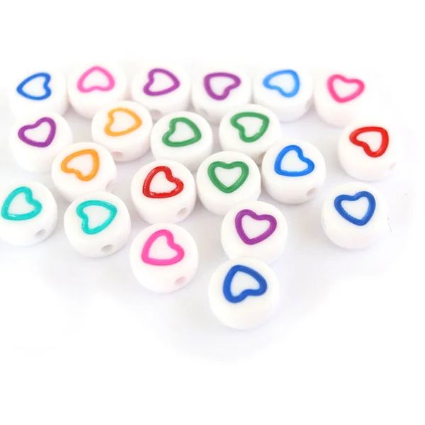 20 perles rondes en plastique - coeur - multicolore