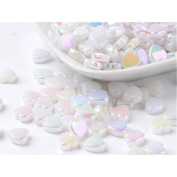 50 perles en plastique - cœurs nacrés - 8 mm