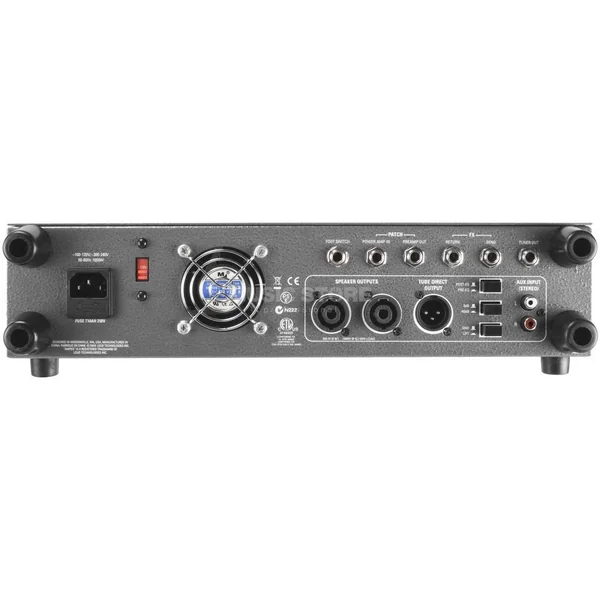 Ampeg SVT7PRO Ampli basse
