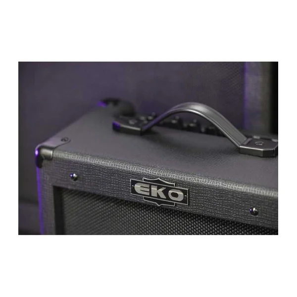 Ampli pour Guitare Electrique EKO G-BS15 - 2 canaux - HP 8" - 15W