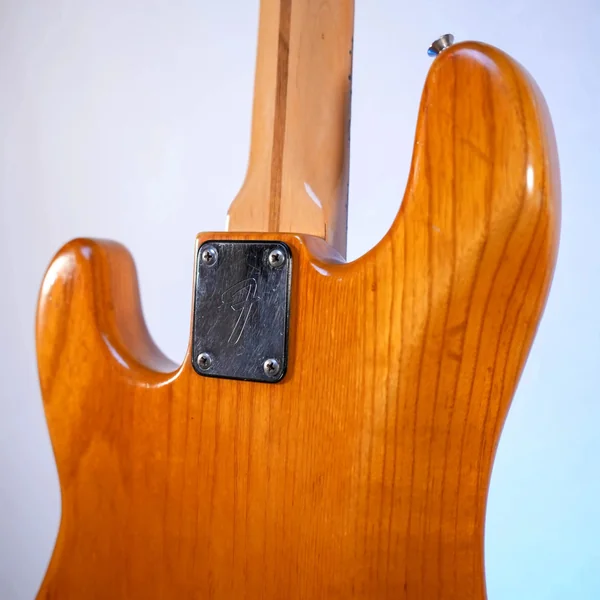 Basse Fender Precision 1979