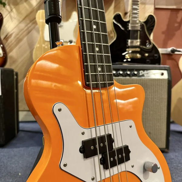 Basse Orange O-Bass