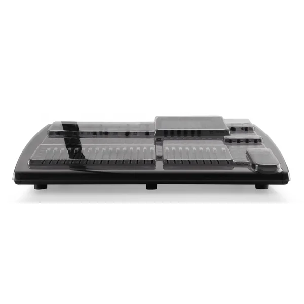 Behringer X32 cover