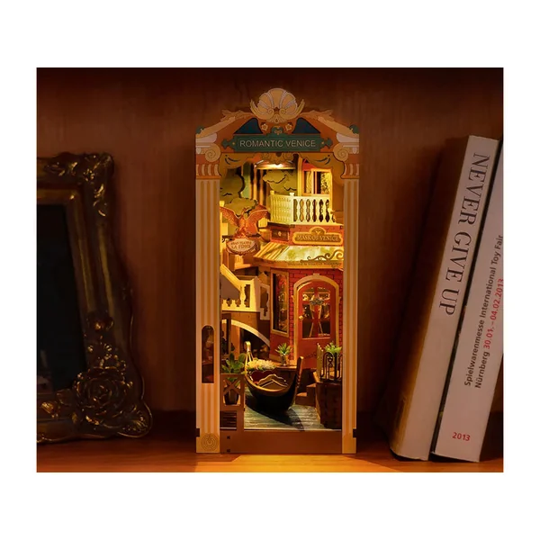Book Nook - Pièce miniature Romantic Venice maquette - Rolife