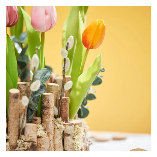 Bouquet de tulipes 3 fleurs et 2 bourgeons