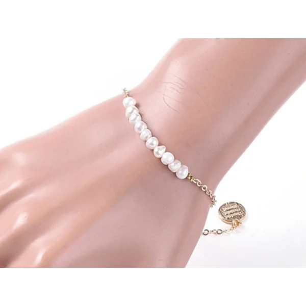 Bracelet avec véritables perles de culture et chaine doré à l'or fin 18K