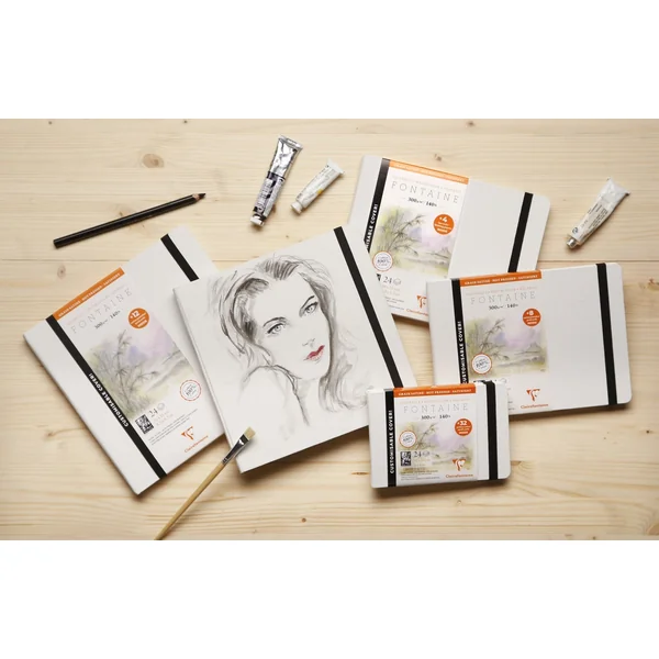 Carnet de voyage aquarelle Fontaine
