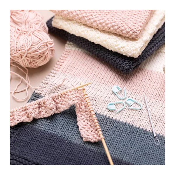 Coffret d'initiation au tricot « Gant de toilette »