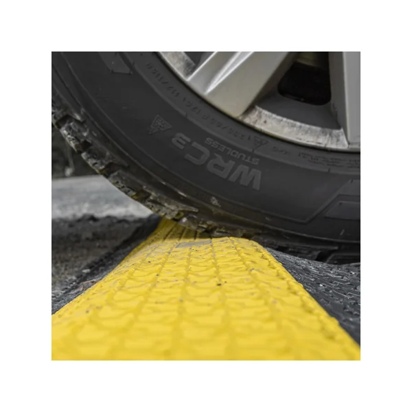 Defender MiCRO 2 - passage de câble certifié à 2 canaux