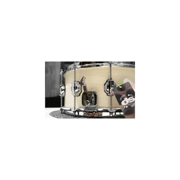 DS DRUMS Rebel Custom Caisse Claire 14"x 6,5" Poplar Natural