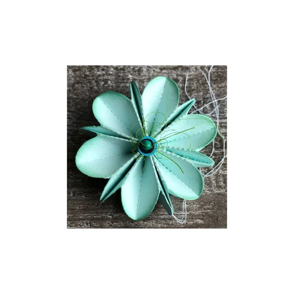 Gabarit de découpe pour fleurs à plier « S »