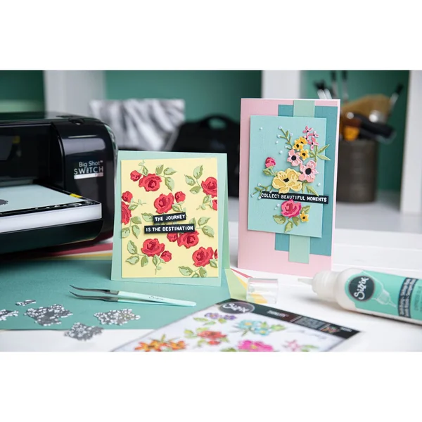 Gabarit d’estampe Sizzix Thinlits « Brushstroke Flowers Mini by Tim Holtz »