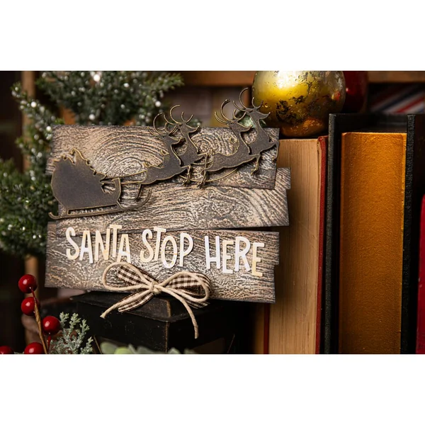 Gabarit d’estampe Sizzix Thinlits « Reindeer Sleigh by Tim Holtz »
