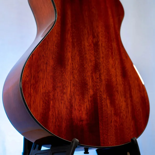 Guitare Andrew White EOS acajou