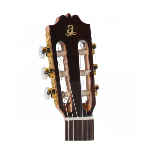 Guitare Classique Admira A8 Cèdre Massif / Palissandre Naturel Brillant