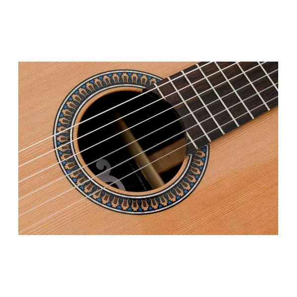 Guitare Classique PLEYEL - P2000 - Classique - 4/4 - Cèdre Rouge + Gigbag
