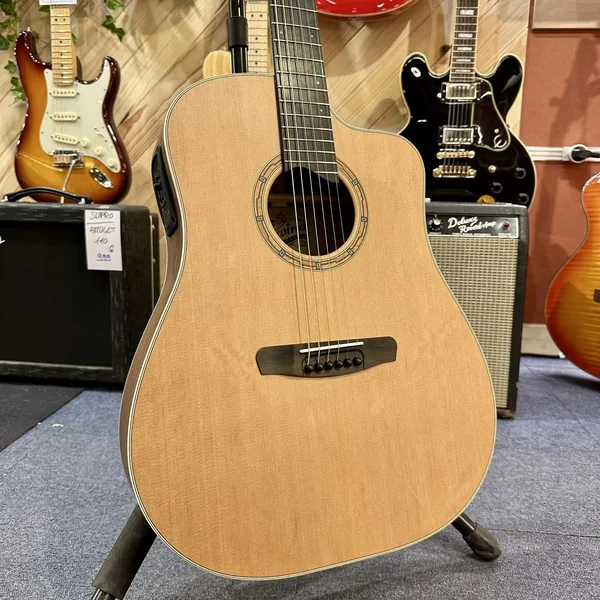 Guitare Dowina Chardonnay DCE