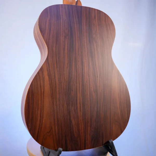 Guitare Dowina Granus O