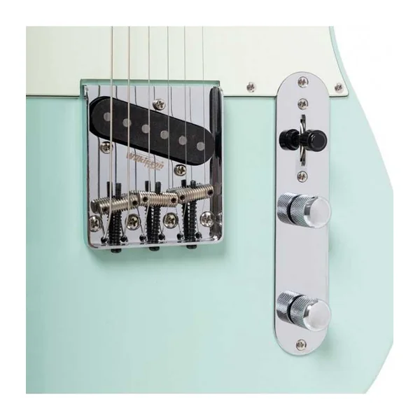 Guitare Electrique CRAFTER CHARLOTE TR AG - PALISS ARA VERT + BAG