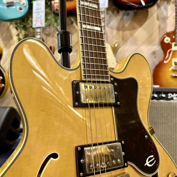 Guitare Epiphone Sheraton Corée