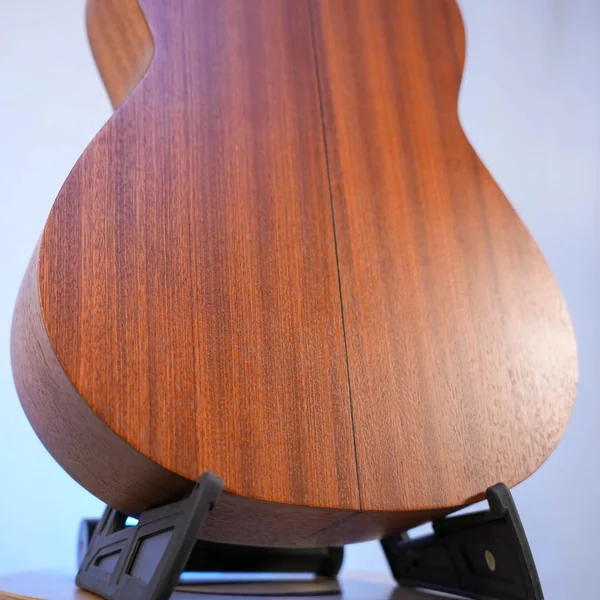 Guitare Esteve 3ST 7/8