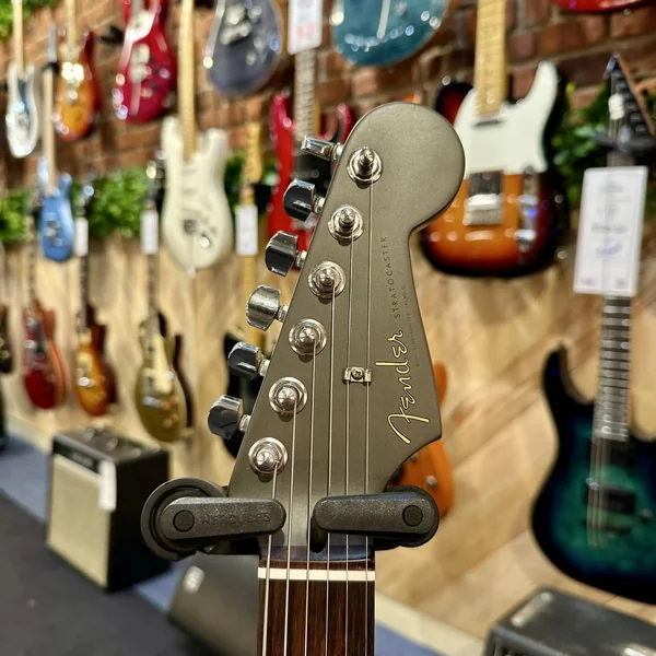 Guitare Fender Black Top Hard Tail