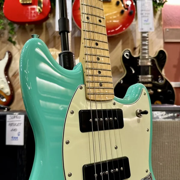 Guitare Fender Mustang Player P90