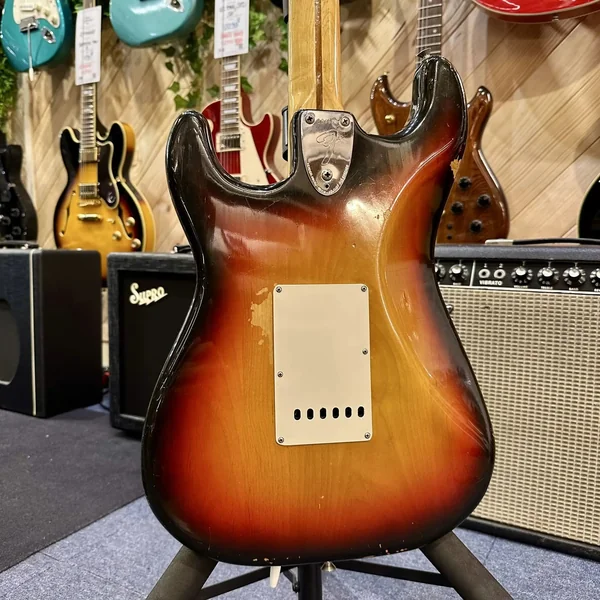 Guitare Fender Stratocaster 1973