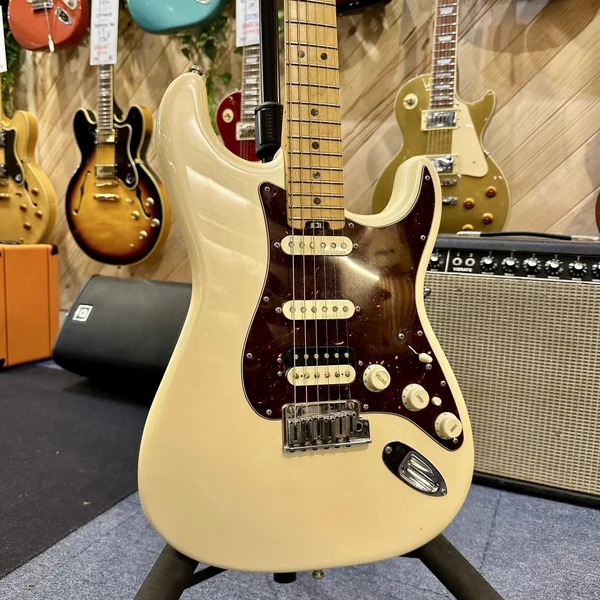Guitare Fender Stratocaster American Elite HSS