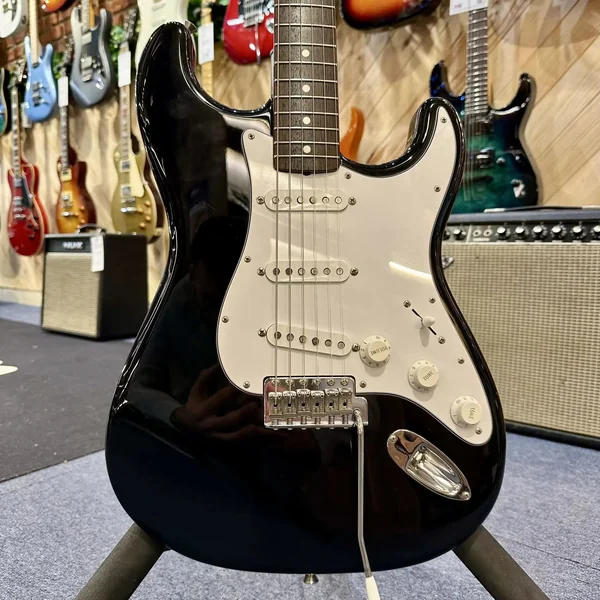 Guitare Fender Stratocaster Japan RI62