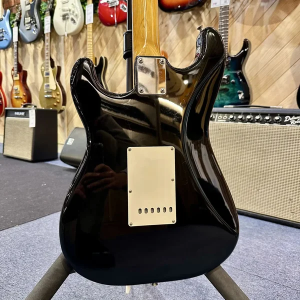 Guitare Fender Stratocaster Japan RI62