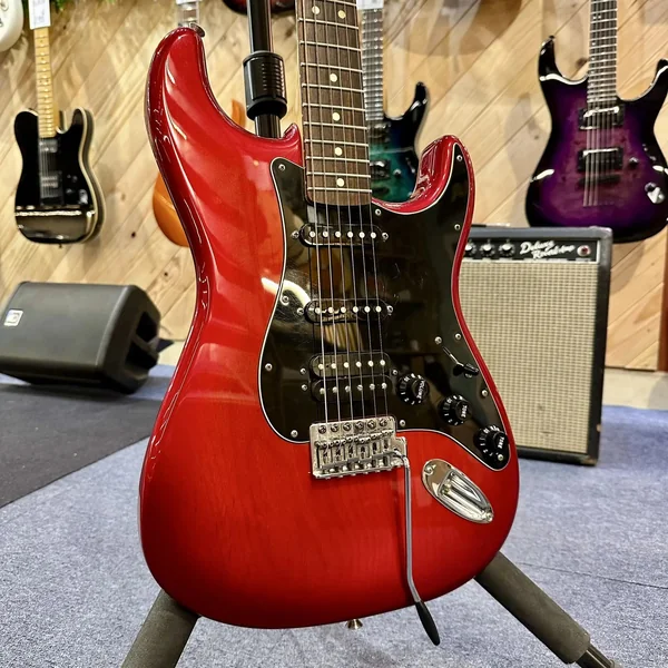 Guitare Fender Stratocaster Mex Special Edition Red