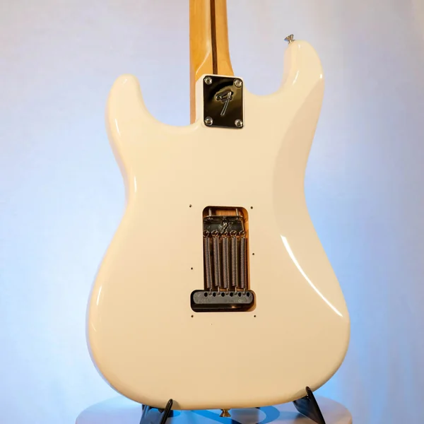 Guitare Fender Stratocaster Player Olympic White