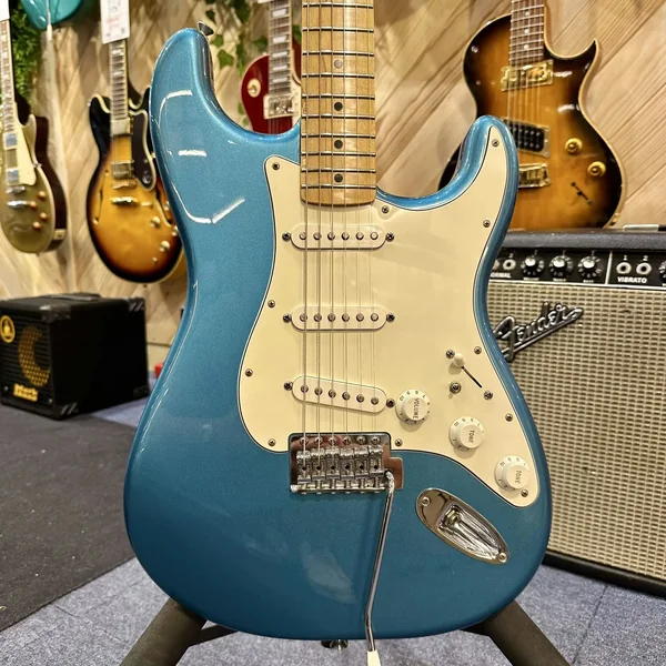 Guitare Fender Stratocaster Std Mexico