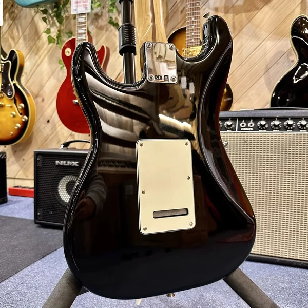 Guitare Fender Stratocaster Std Mexico