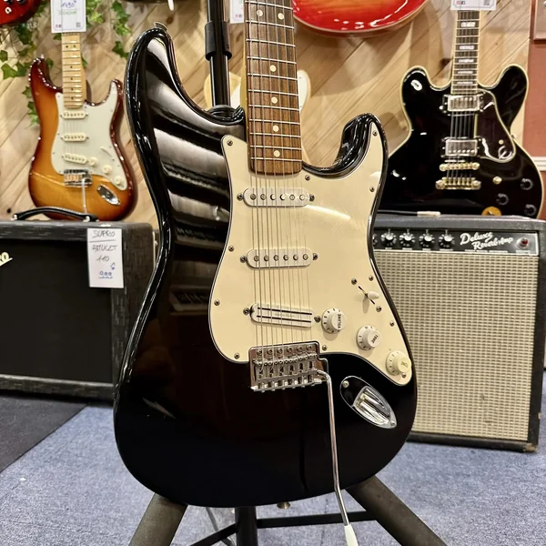 Guitare Fender Stratocaster Std Seymour Duncan