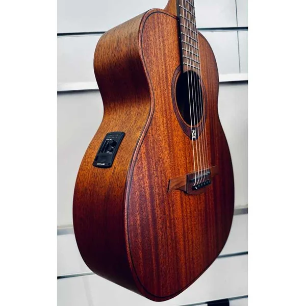 Guitare Folk Electro Lag TRAVEL-KAE Travel Khaya + SoftCase - Occasion