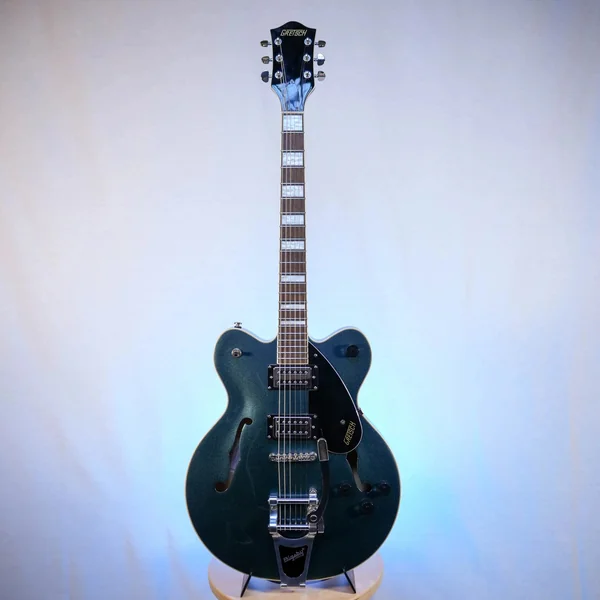 Guitare Gretsch Streamliner G2622T