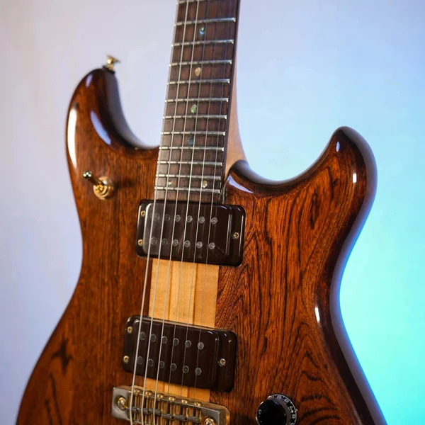 Guitare Ibanez Musician MC300 Japon
