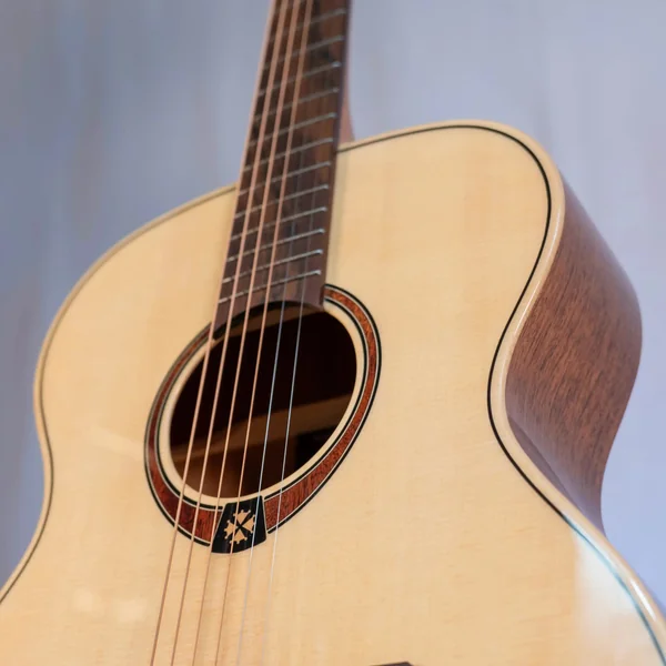 Guitare Lag Tramontane T88A