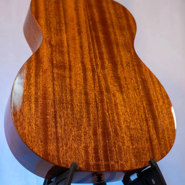 Guitare Lag Tramontane T88A