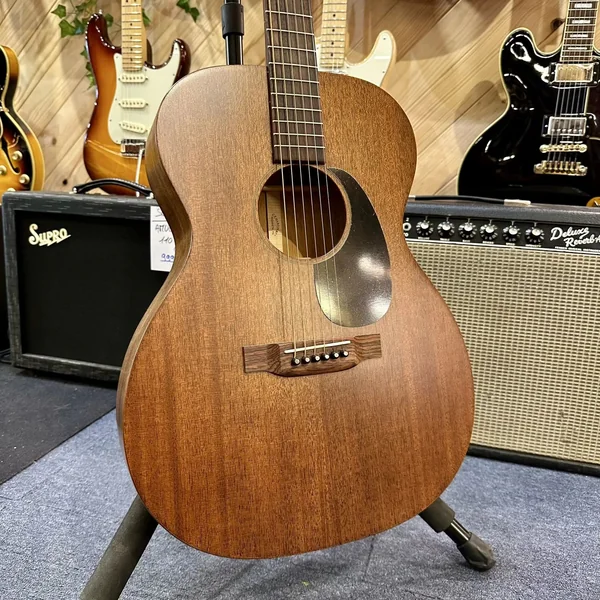 Guitare Martin 000-15M