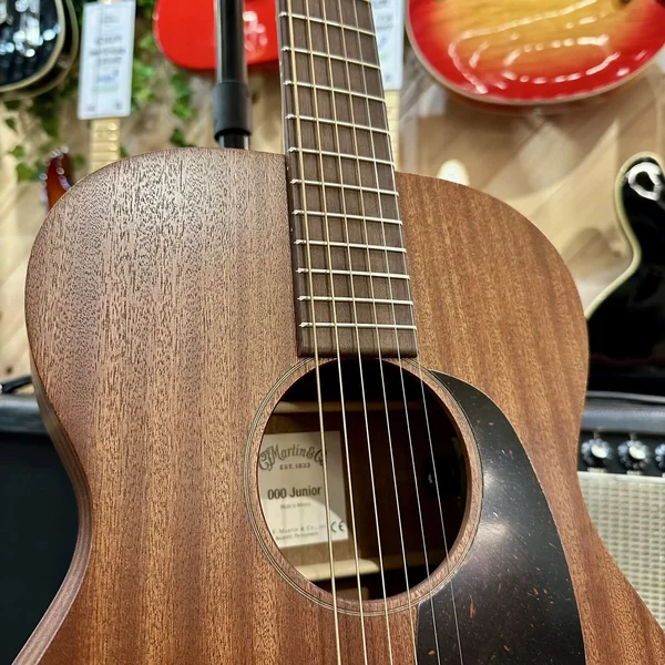 Guitare Martin 000JRE-SAPELE