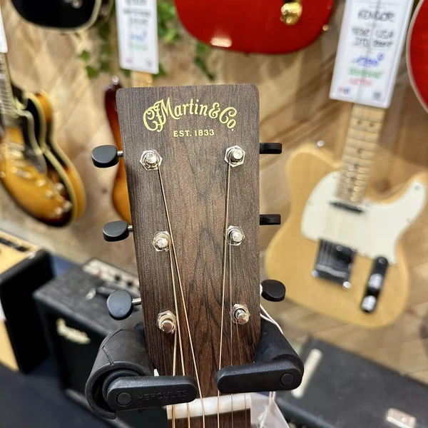 Guitare Martin 000JRE-SAPELE
