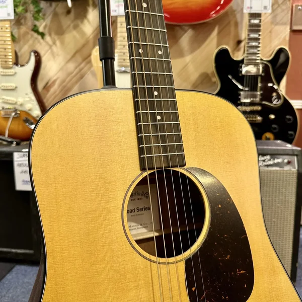 Guitare Martin D-10E Retro