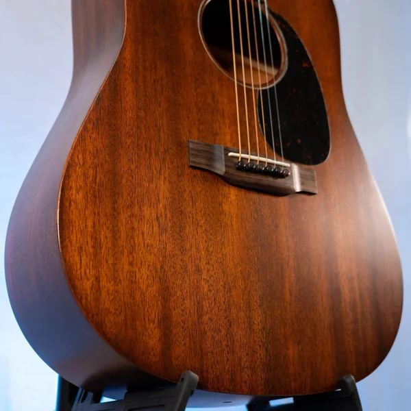 Guitare Martin D-15M
