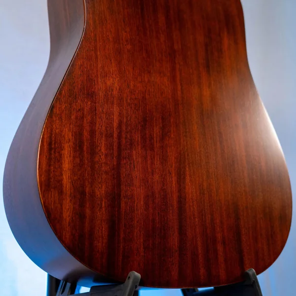 Guitare Martin D-15M