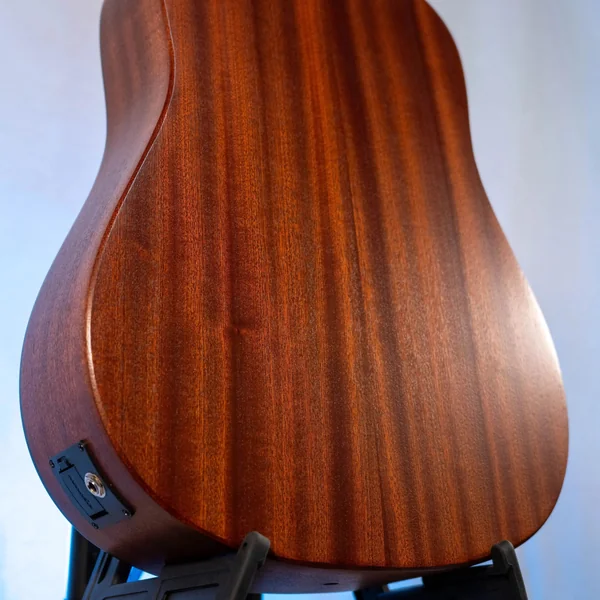 Guitare Martin DJR-10E